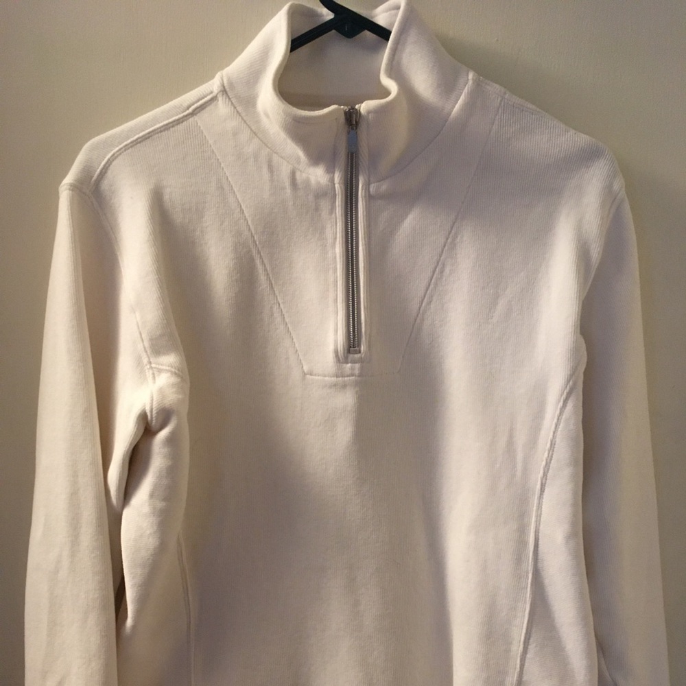Tommy Bahama pullover